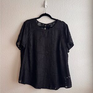 Torrid Abbey Sheer Black Chiffon Short Sleeve Textured Floral Blouse - 1X